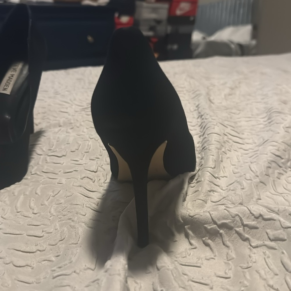 Steve Madden Pumps - Picture 4 of 4